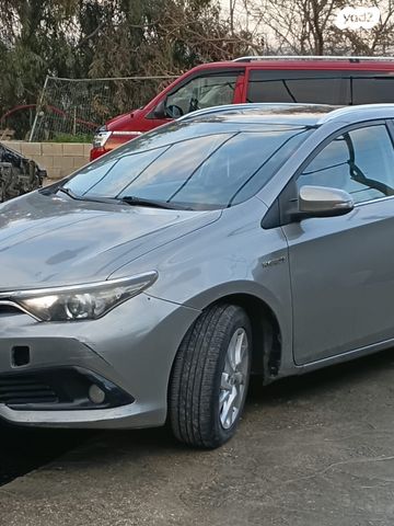 מודעת רכב טויוטה אוריס