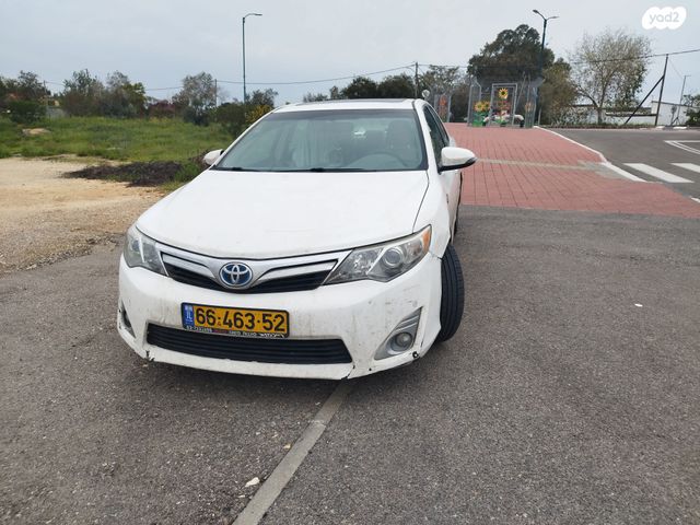 מודעת רכב טויוטה קאמרי