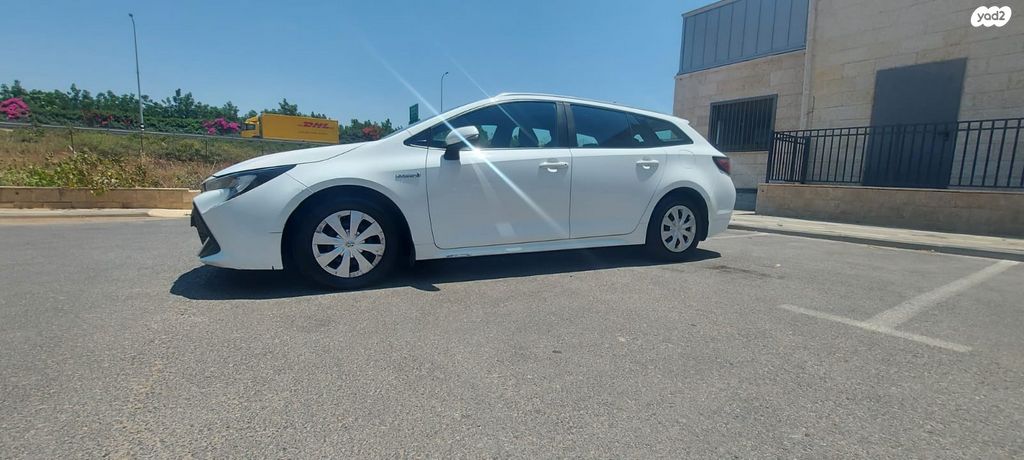 מודעת רכב טויוטה קורולה