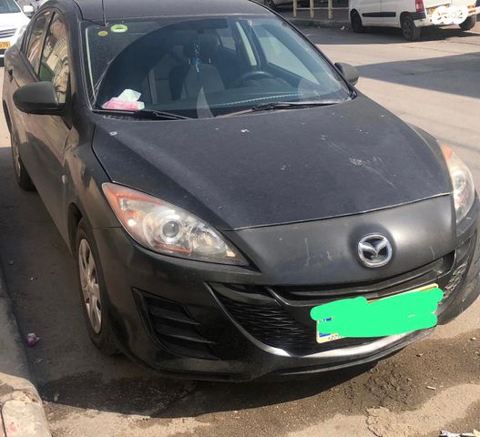 מודעת רכב מאזדה 3