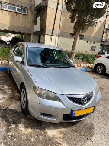 מודעת רכב מאזדה 3