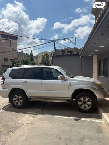 מודעת רכב טויוטה לנד קרוזר