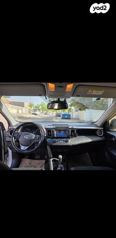 מודעת רכב טויוטה RAV4