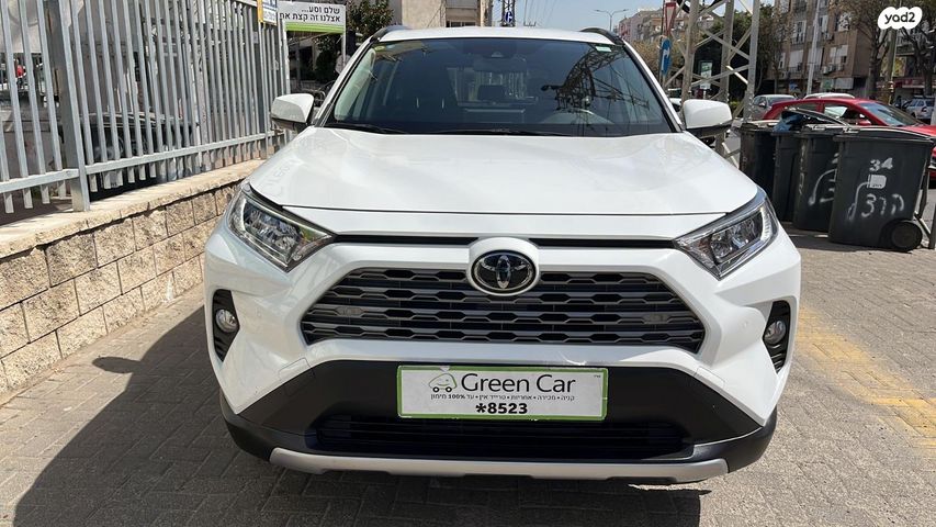 מודעת רכב טויוטה RAV4