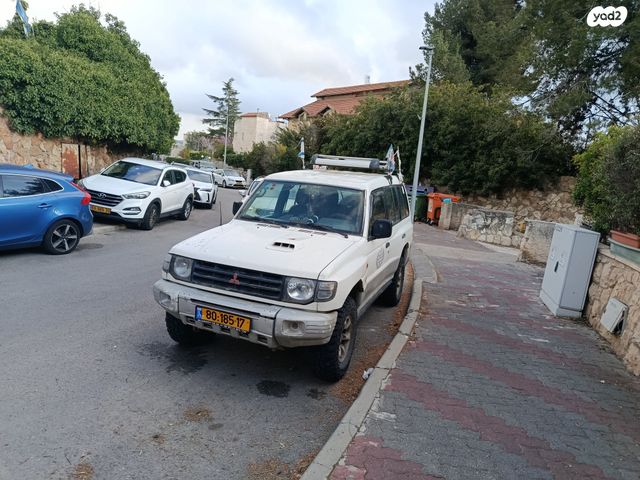 מודעת רכב מיצובישי פג'רו