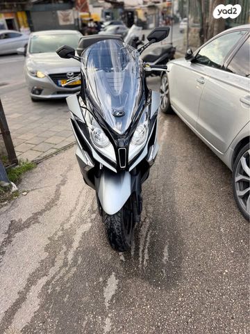 מודעת רכב קימקו דאון-טאון 350