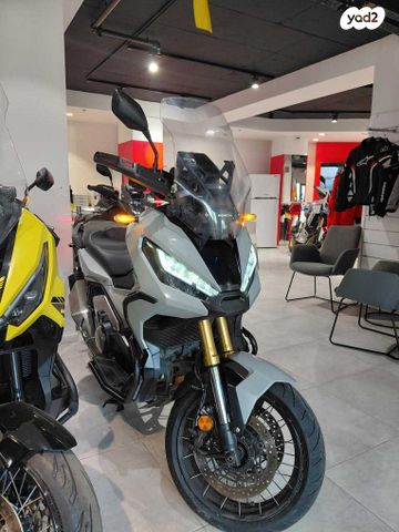 מודעת רכב הונדה X-ADV750
