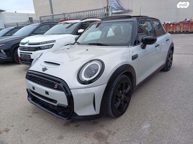 מודעת רכב מיני קופר