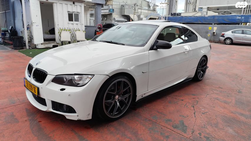 מודעת רכב ב מ וו סדרה 3