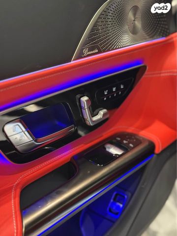 מודעת רכב מרצדס-בנץ AMG GT 1