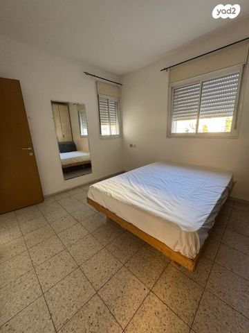 צלילי חנינא 9