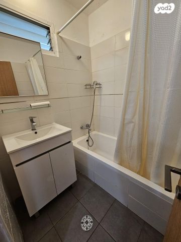 עולי הגרדום 9