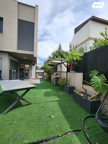 שיכוני המזרח