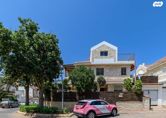 מודעת נכס, משה סנה, נתניה