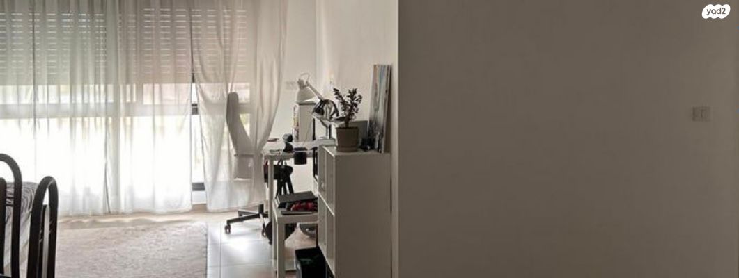 שדרות מייק ברנט 