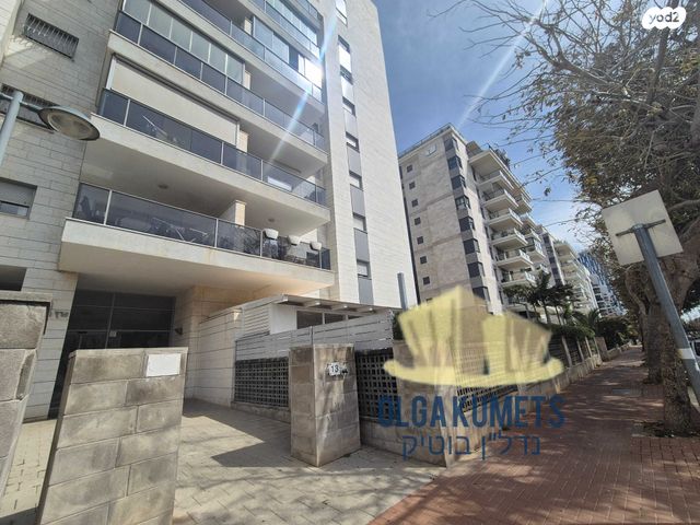 דירה, אגמים, נתניה