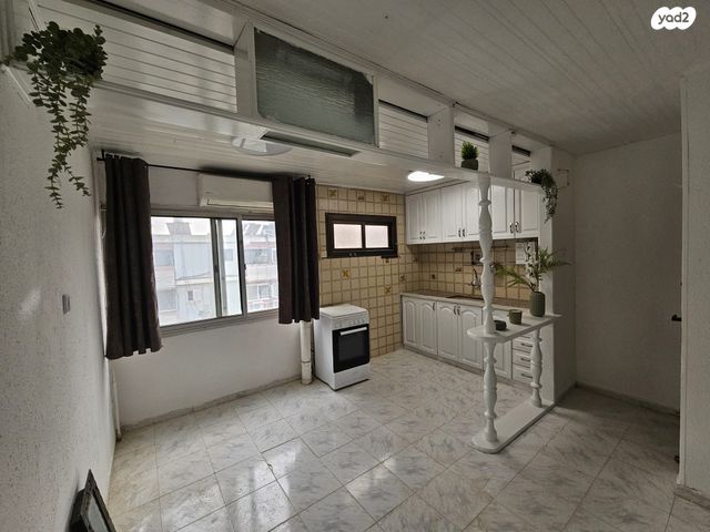 יוסף קלאוזנר 16