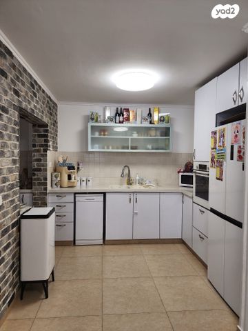 מודעת נכס, שדרות בן גוריון, בן גוריון, רמלה