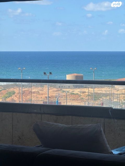 הגוש הגדול, רמת אביב החדשה, נופי ים