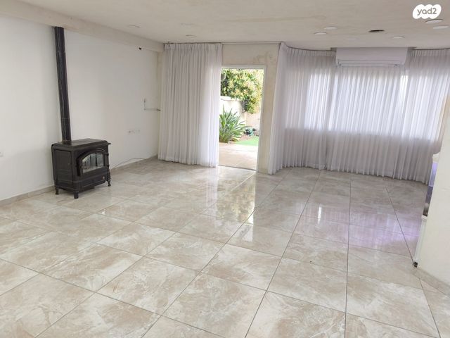 הגבורה היהודית 