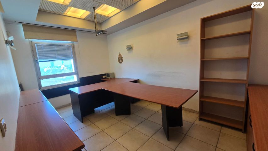 פארקטק פתח תקווה / אזור תעשייה קרית אריה