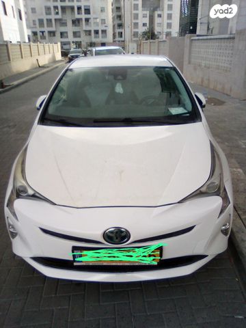 מודעת רכב טויוטה פריוס