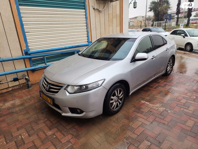 מודעת רכב הונדה אקורד