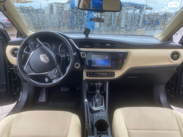 מודעת רכב טויוטה קורולה