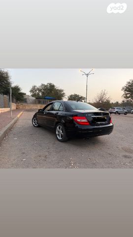 מודעת רכב מרצדס-בנץ C-class