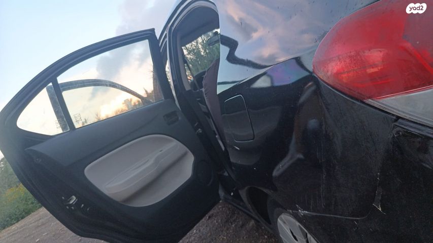 מודעת רכב מיצובישי אטראז'