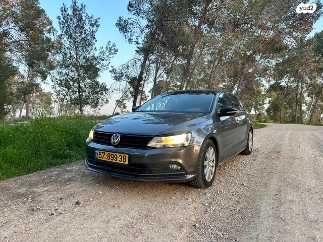 מודעת רכב פולקסווגן ג'טה 