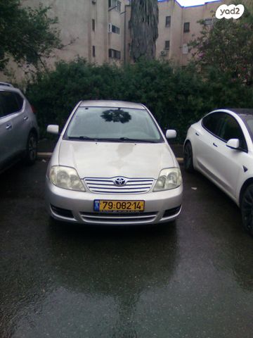 מודעת רכב טויוטה קורולה