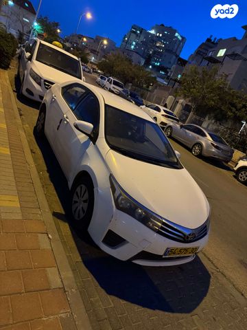 מודעת רכב טויוטה קורולה
