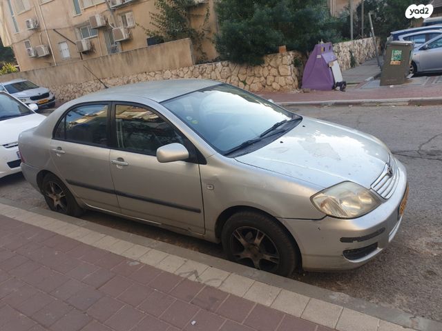 מודעת רכב טויוטה קורולה