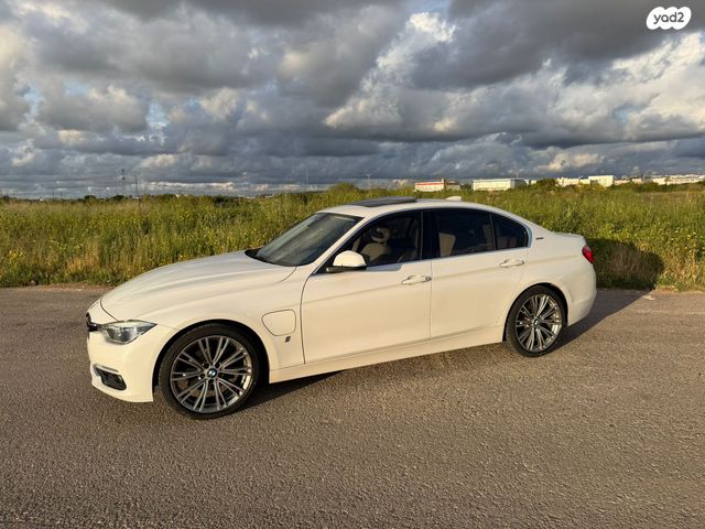 מודעת רכב ב מ וו סדרה 3