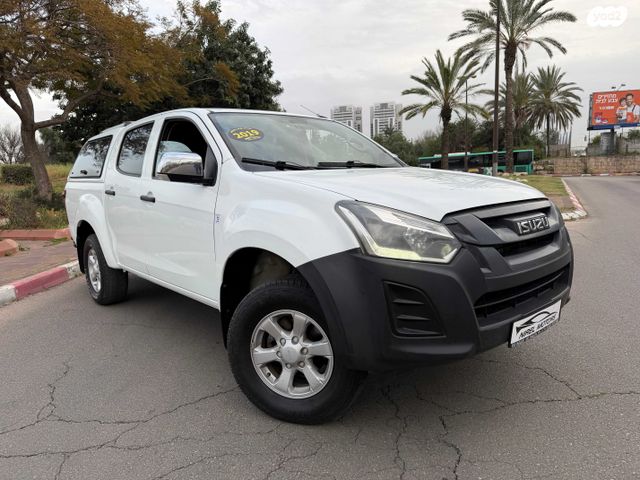 מודעת רכב איסוזו די-מקס