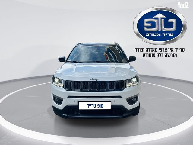 מודעת רכב ג'יפ קומפאס 2