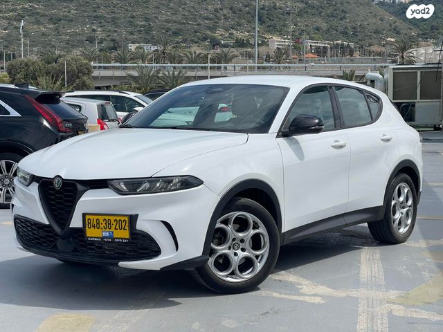 מודעת רכב אלפא רומיאו טונלה