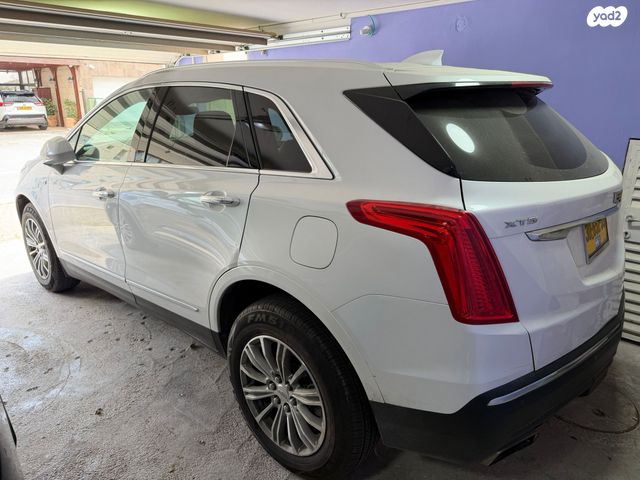מודעת רכב קאדילק XT5