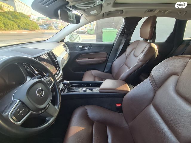 מודעת רכב וולוו XC60