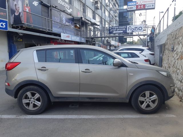 מודעת רכב קיה ספורטז'