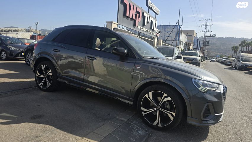 מודעת רכב אאודי Q3