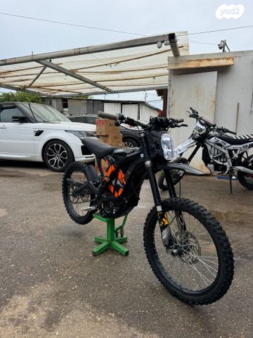 מודעת רכב סורון Light Bee X