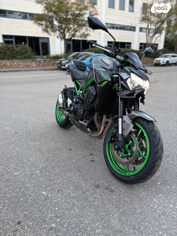 מודעת רכב קאוואסאקי Z900