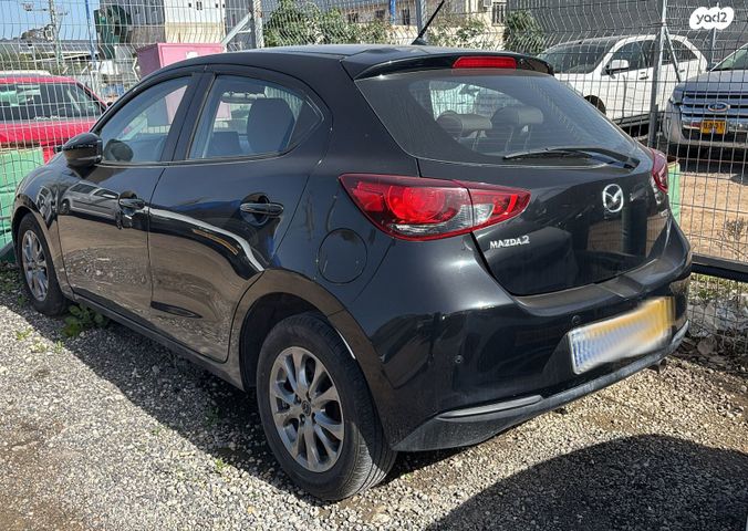 מודעת רכב מאזדה 2 1