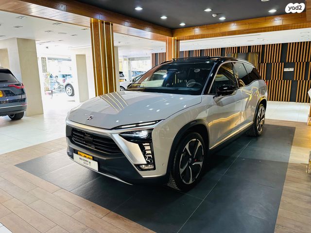 מודעת רכב ניאו ES8