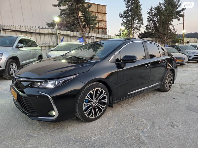 מודעת רכב טויוטה קורולה