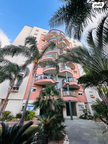 חטיבת גולני 24