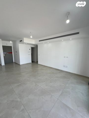 הרב מרדכי אליהו 21