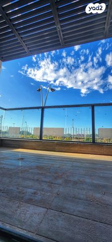 שדרות דוד המלך 58